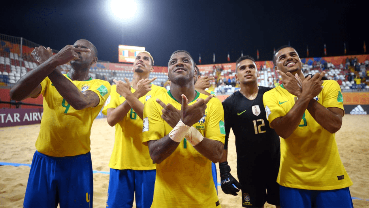 El partido de Brasil contra Portugal fue un gran duelo, pero los cariocas se impusieron 9-7 y se convierte en el tercer equipo en calificar a cuartos de final.
