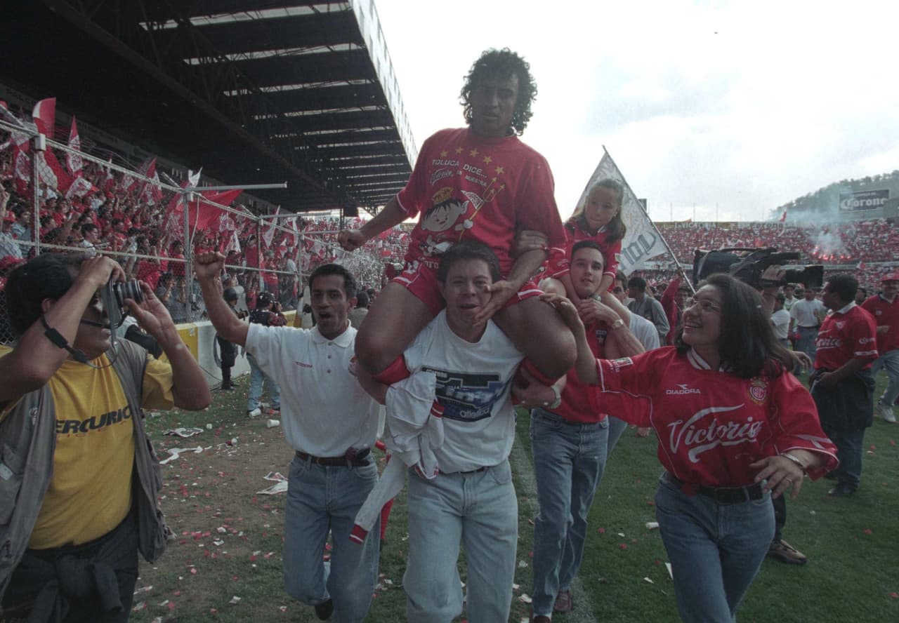 Los entonces comandado por Enrique Meza, Estay, Cardoso y Sinha, formaron el mejor tridente del futbol mexicano de finales de los años noventa.