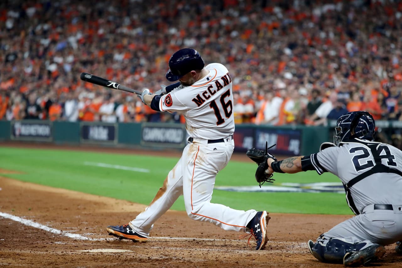 Brian McCann tuvo un partido redondo. Conectó un doblete productor de 2 carreras y a la defensiva el catcher tuvo una jugada determinante para evitar una carrera que hubiera representado el empate temporal