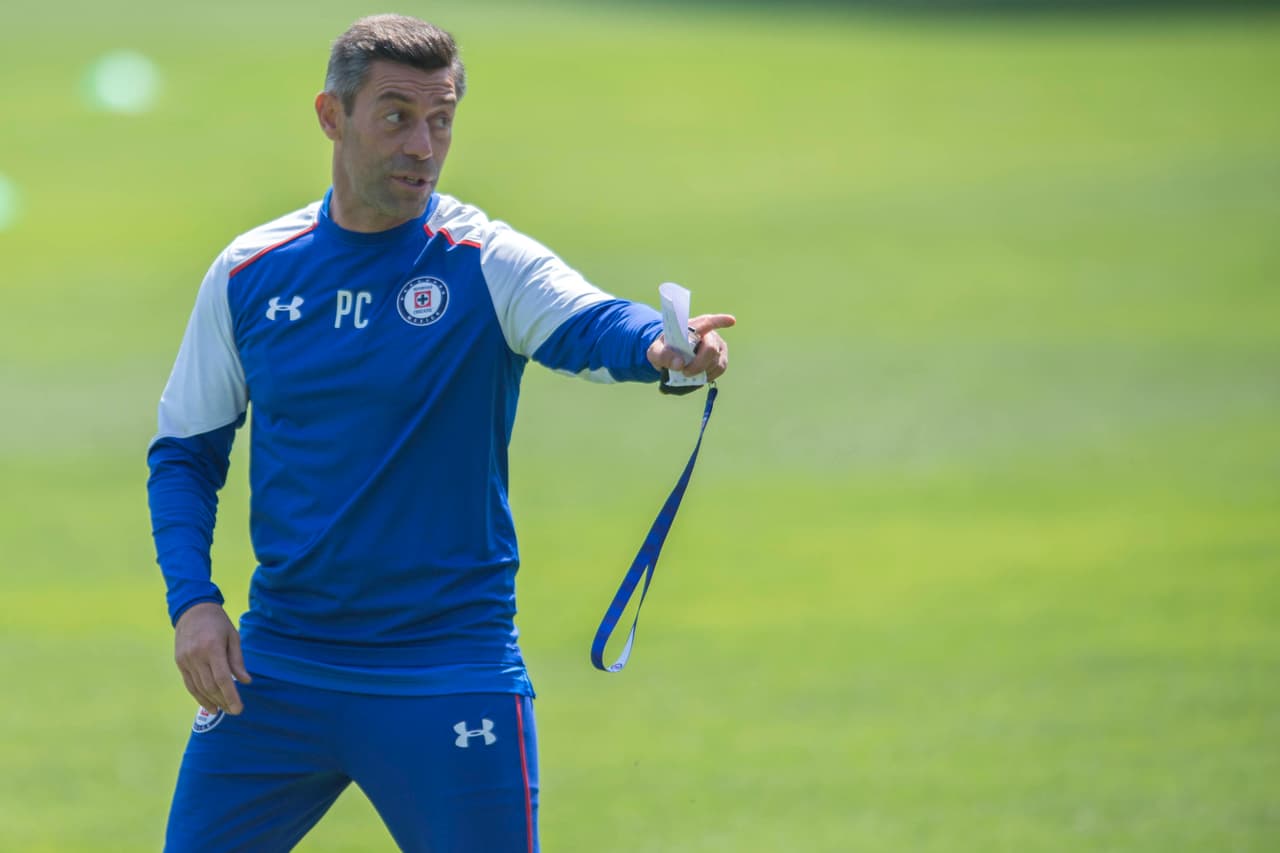 Cardozo y Caixinha, los dos entrenadores que arrancan con más presión en el Apertura 2018