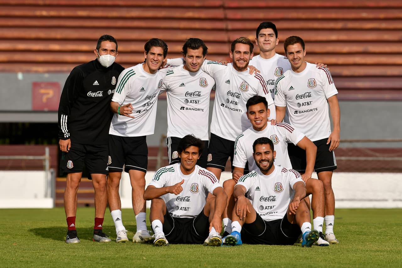 Con excepción del portero, México regresa a la base de la alineación ante Canadá
