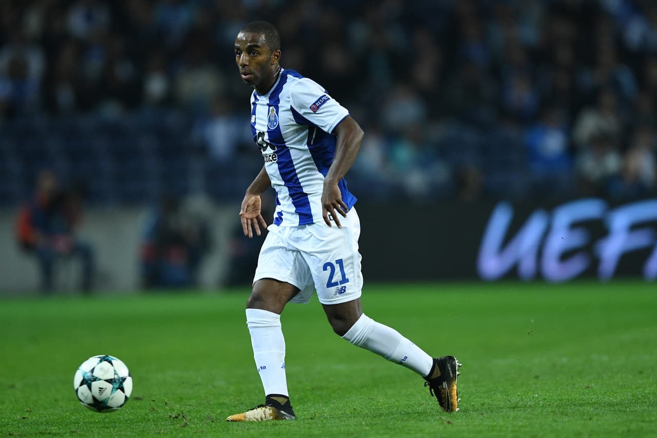 El lateral portugués Ricardo Pereira, del Porto, estaría en el radar del Leicester City.
