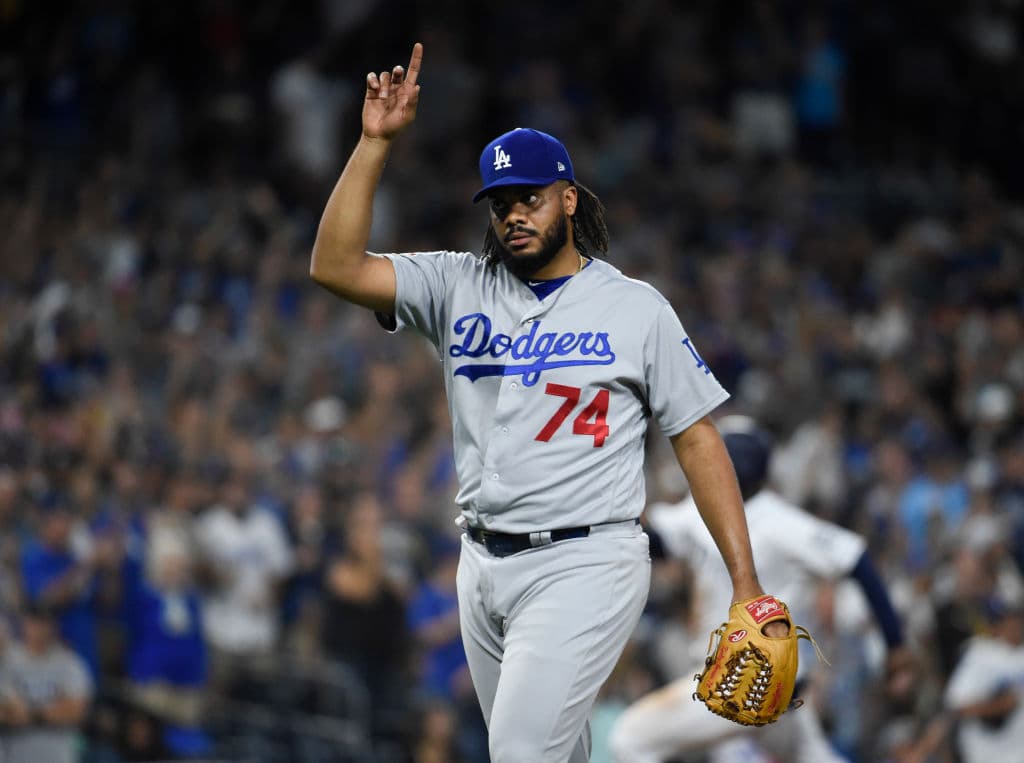 Jansen se encuentra en su novena campaña en las Ligas Mayores, todas ellas vistiendo la franela de los LA Dodgers. Debutó a los 22 años en 2010.