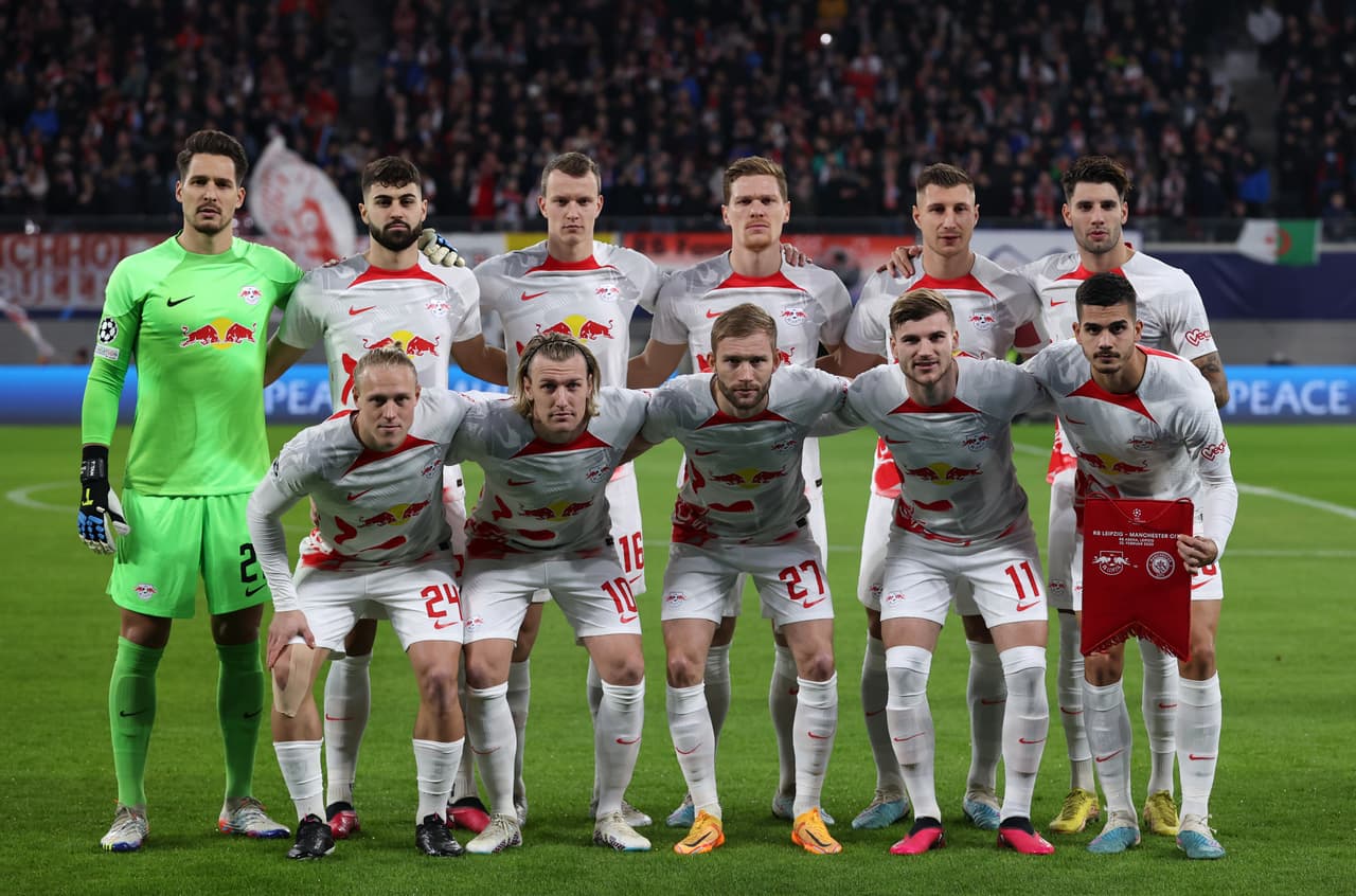 El Leipzig empató 1-1 con el Manchester City con goles de Riyad Mahrez (27') y de Joško Gvardiol (70'), mientras que el Inter de Milán rescató el empate ante el Porto con un gol de Romelu Lukaku en la ida de los Octavos de Final de la UEFA Champions League.