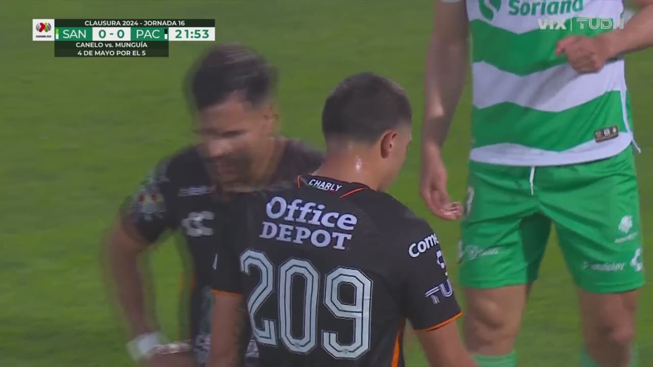 ¡Otro aviso de Pachuca! Balón se va por un lado