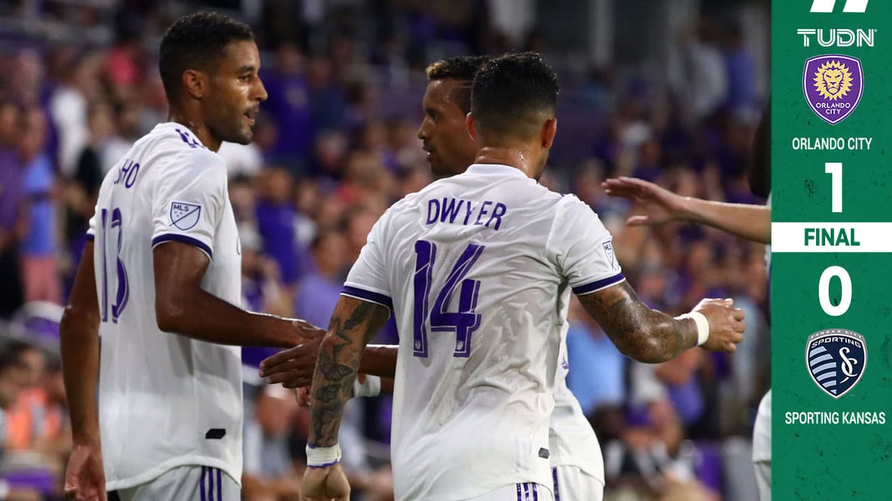 Orlando City se ilusiona con los playoffs de MLS al vencer a Sporting Kansas City