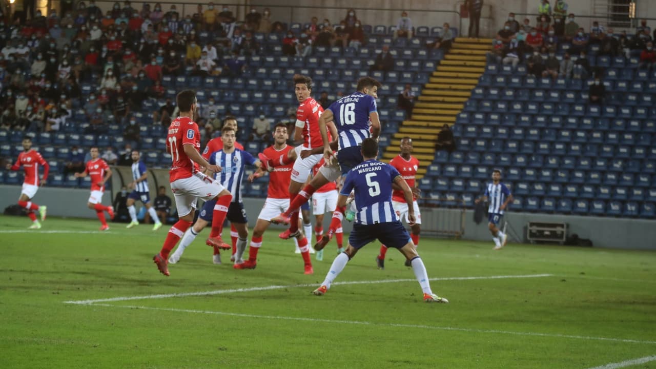 Porto y 'Tecatito' tienen fracaso ante equipo que vale 10 veces menos