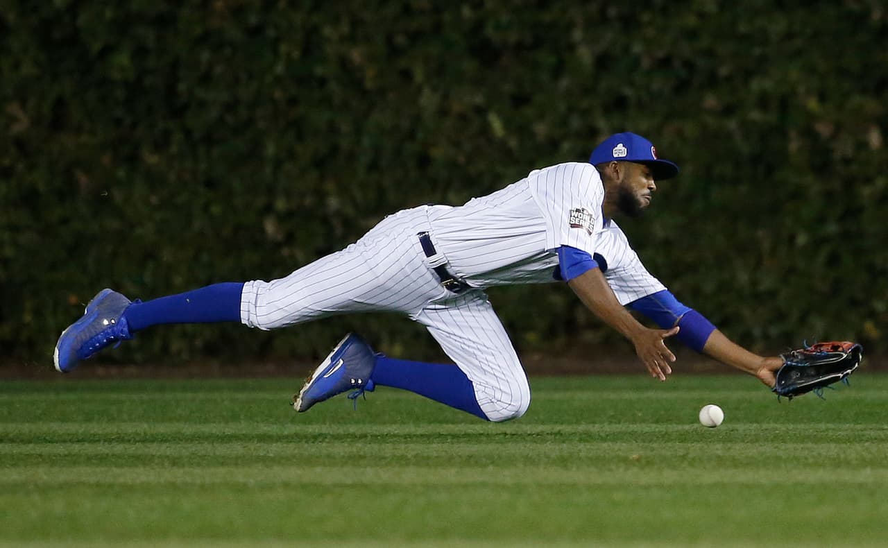 El equipo de Chicago queda a sólo una derrota de ser eliminado y en caso de perder, su espera de 108 años para conseguir la Serie Mundial seguirá ampliándose a pesar de haber conseguido 103 triunfos en temporada regular.