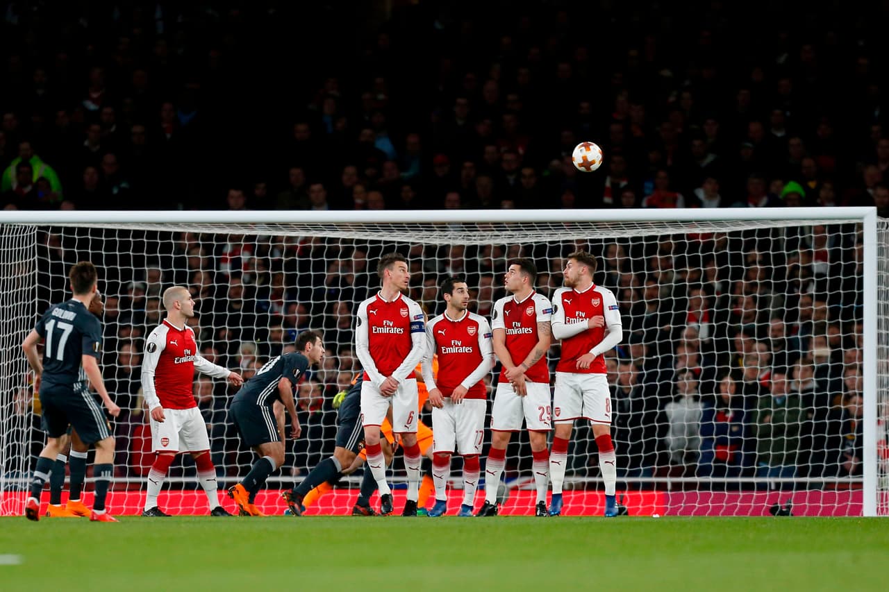 Sin embargo, los visitantes respondieron con un gran gol de tiro libre de Aleksandr Golovin al minuto 15 del primer tiempo.