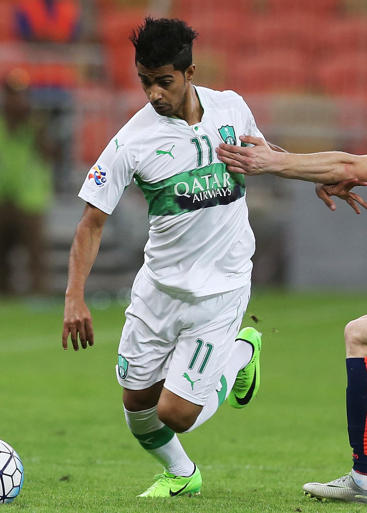Hussain al-Moqahwi (Mediocampista / Al-Ahli)