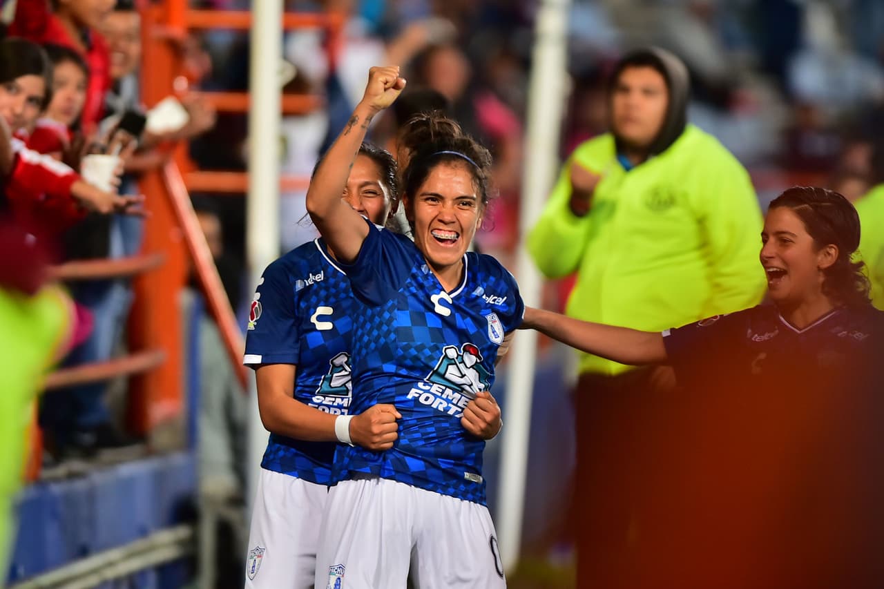 Las Tuzas vencen 3-1 a Tigres con goles de Mónica Ocampo y Lizbeth González (2); María Fernanda Elizondo marcó por Tigres.
