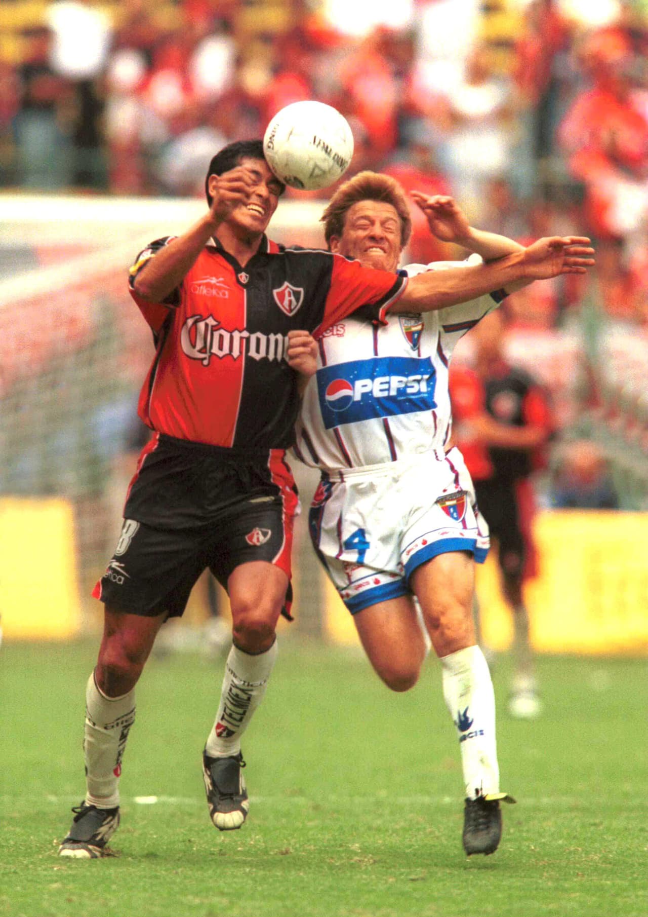 Y es que el 'Negrito' no esconde ser discípulo de La Volpe, quien lo dirigió en Atlas de Guadalajara.