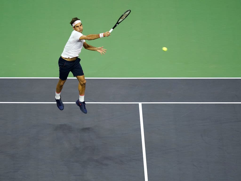 El suizo Roger Federer es la máxima leyenda del tenis mundial y durante muchos años estuvo en la cabeza de Forbes, pero jamás con un contrato similar al de Saúl Álvarez.