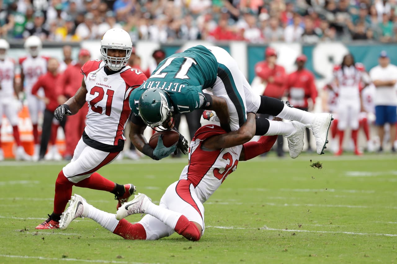 Ashton Jeffrey tuvo un partido discreto con dos recepciones, el receptor estrella no hizo mucho en ataque.