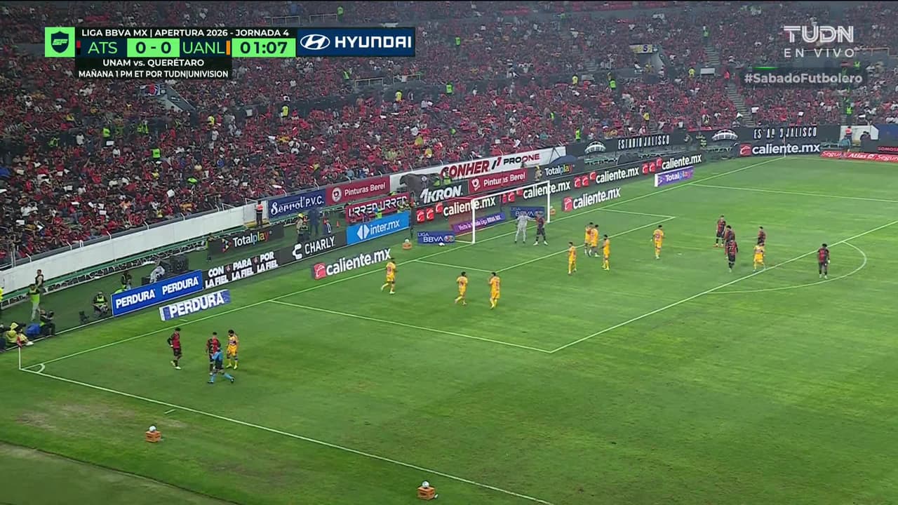 ¡GOL!  anota para Atlas. Manuel Capasso