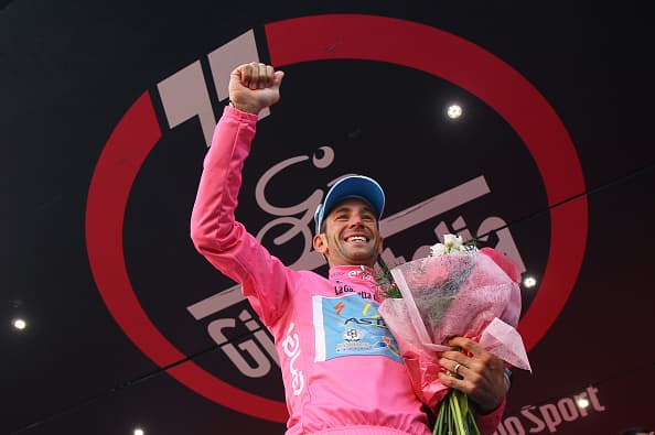 Vincenzo Nibali arrabata liderato al colombiano Chavez y es virtual campeón del Giro