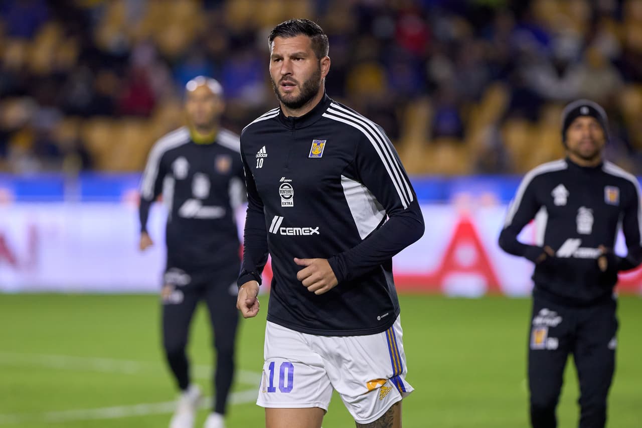 Tigres de la UANL se presentó en su estadio para recibir a los rojinegros del Atlas para su fecha de la Copa por México y consiguió la victoria por la solitaria anotación de Jesús Angulo con lo que los locales se quedaron con la victoria en 'El volcán'.