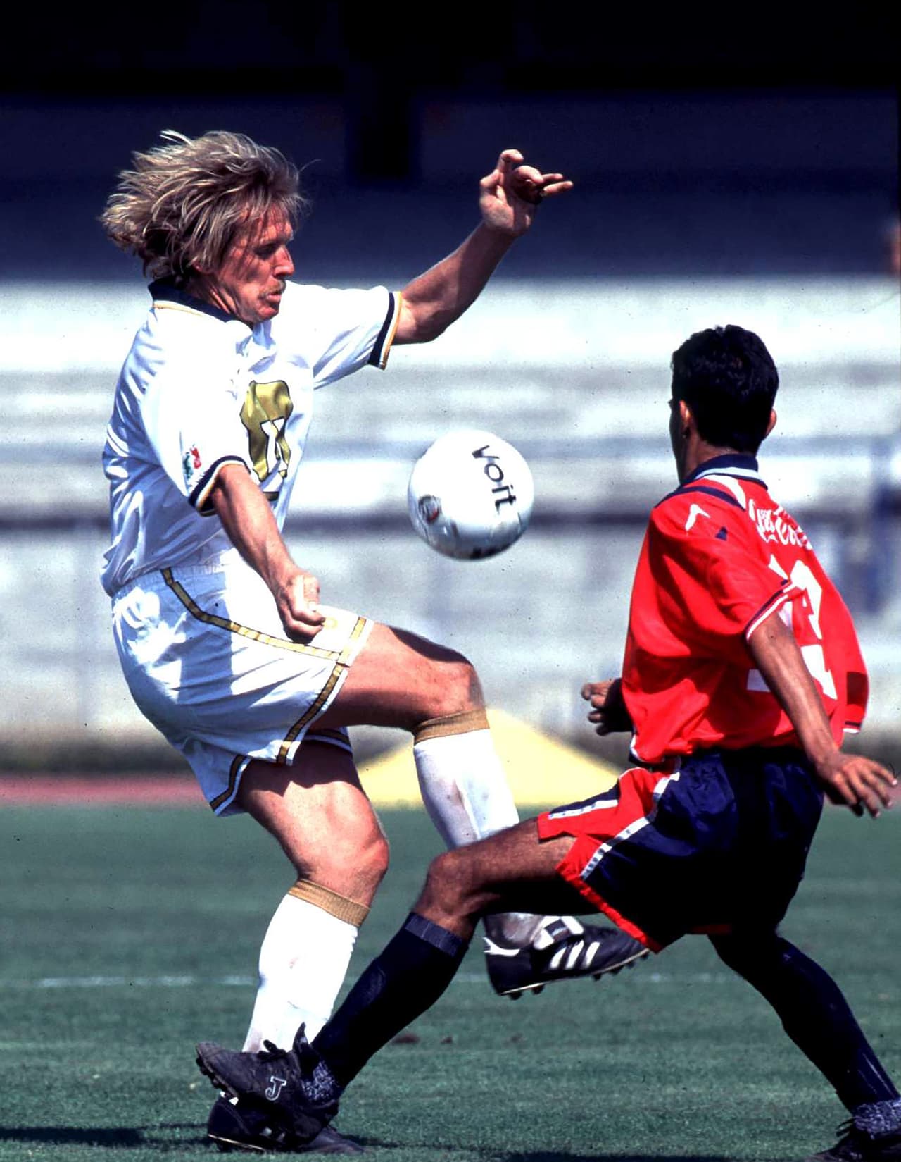 Quizás el caso más emblemático es el del alemán Bernd Schuster en Pumas.