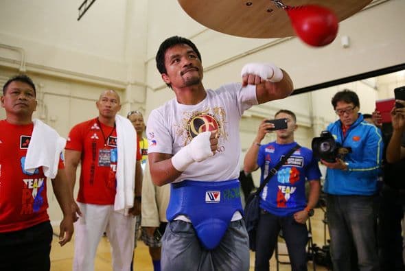 Manny Pacquiao entrena