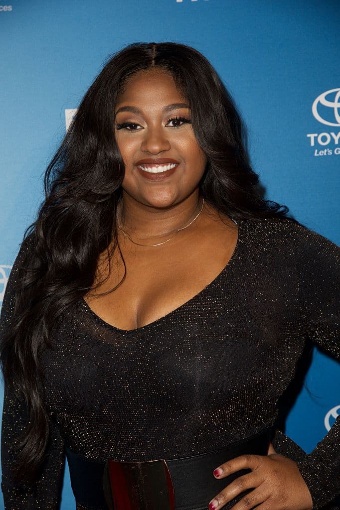 El encargado de producir la actuación de Church y Sullivan será el director musical Adam Blackstone.