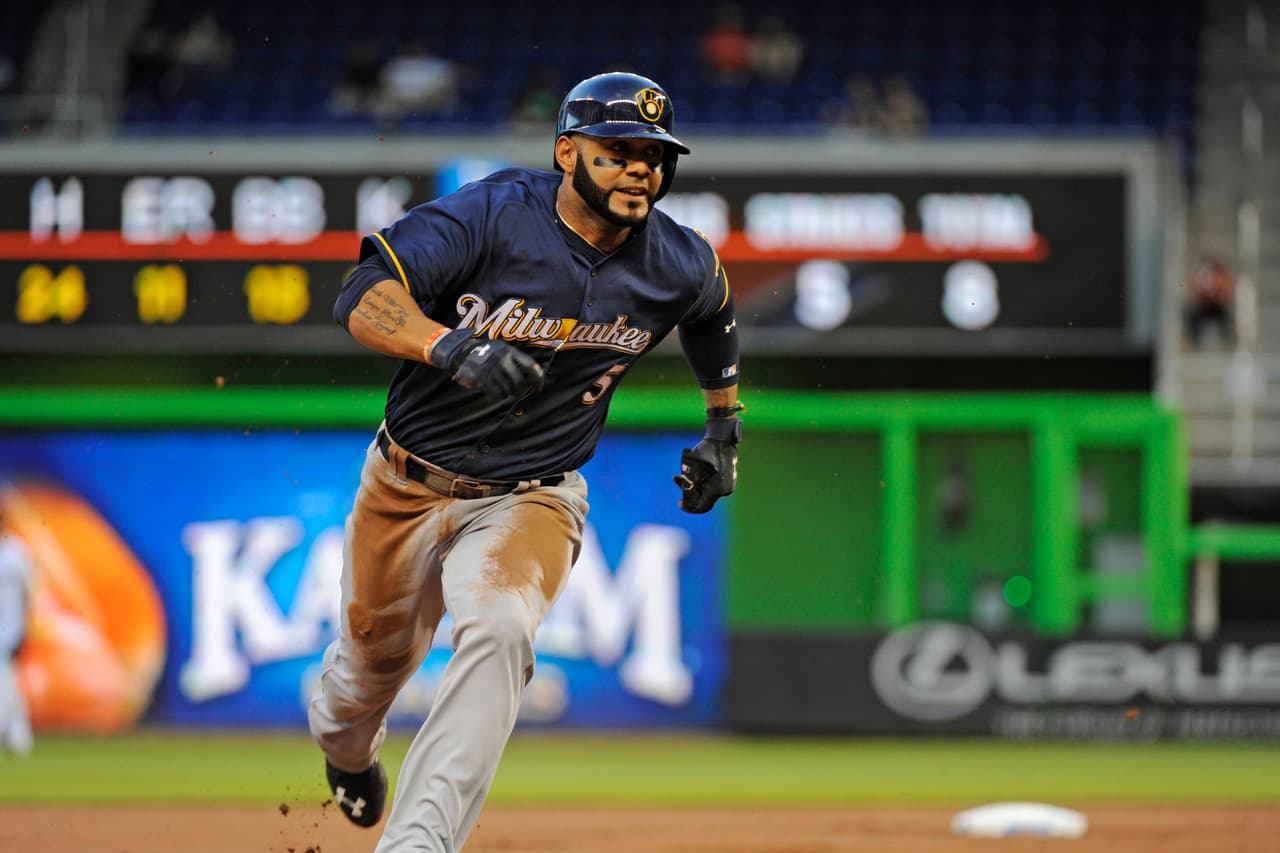 Milwaukee venció 10-2 a Miami