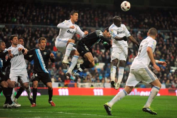 El astro portugués luchaba tanto en defensa como en ataque, pero extrañaba que su nombre aún no apareciera entre los anotadores.