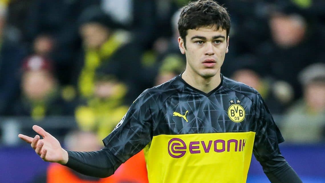 18.02.2020, Fussball, UCL Saison 2019/2020, UEFA Champions League, Achtelfinale - Borussia Dortmund - Paris Saint Germain Giovanni Reyna Borussia Dortmund Dortmund Signal Iduna Park NRW Deutschland xRHR-FOTO/DEx *** 18 02 2020, Football, UCL Saison 2019 2020, UEFA Champions League, Round of 16 Borussia Dortmund Paris Saint Germain Giovanni Reyna Borussia Dortmund Dortmund Signal Iduna Park NRW Germany xRHR FOTO DEx