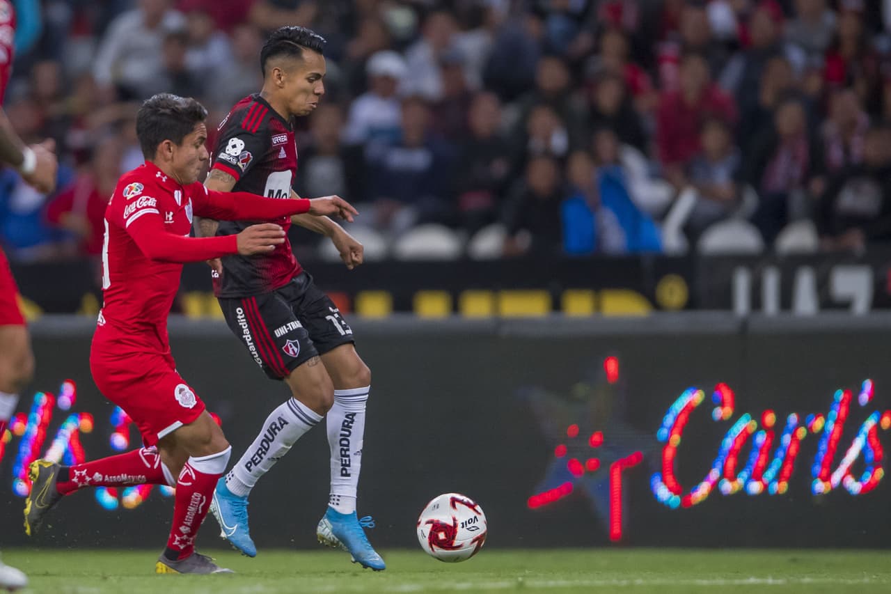 Jeraldino (17’) abrió el marcador para los locales. Zaldivar (22’) marcó el segundo tanto del encuentro y Castañeda (42’) marcó para los visitantes.