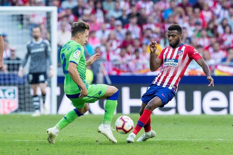 Para la segunda parte del partido, el control tampoco fue claro en el arranque para los 
<i>Colchoneros</i>.