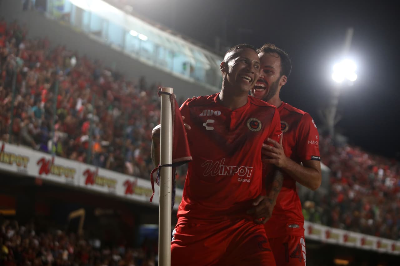 Gol de Diego Chávez en el Veracruz 3-3 Pachuca