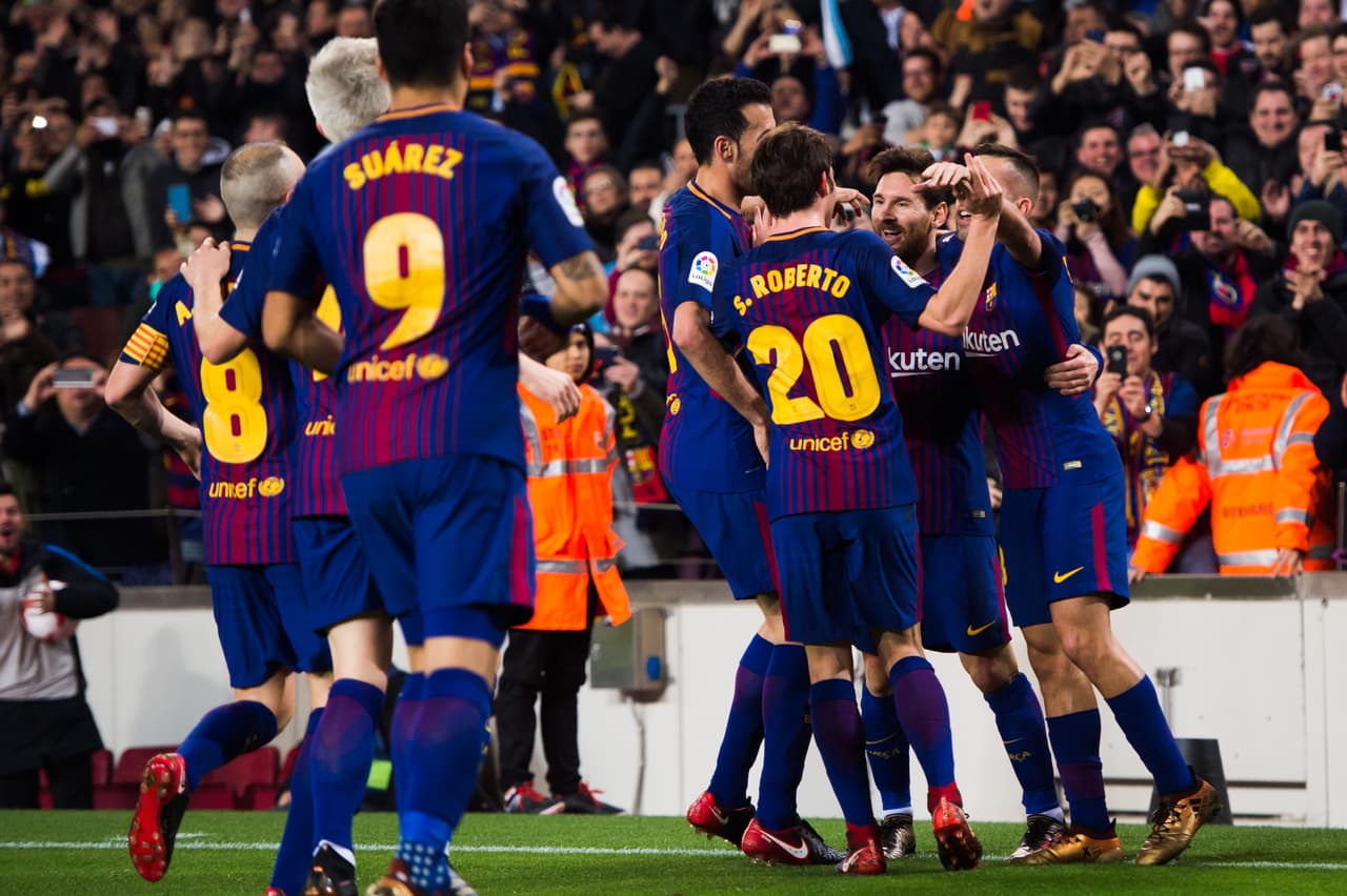 Barcelona clasificó a la semifinal con fiesta en el Camp Nou, marcada por el triunfo contra Espanyol, la despedida de Mascherano y el debut de Coutinho.