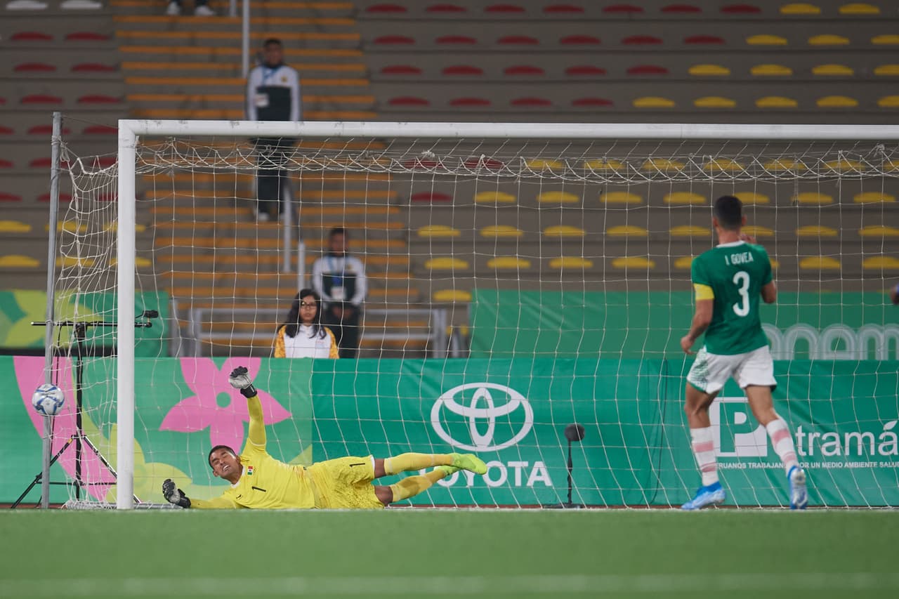 México no logró mantener su ventaja 1-0 y cayó 4-2 en penales.