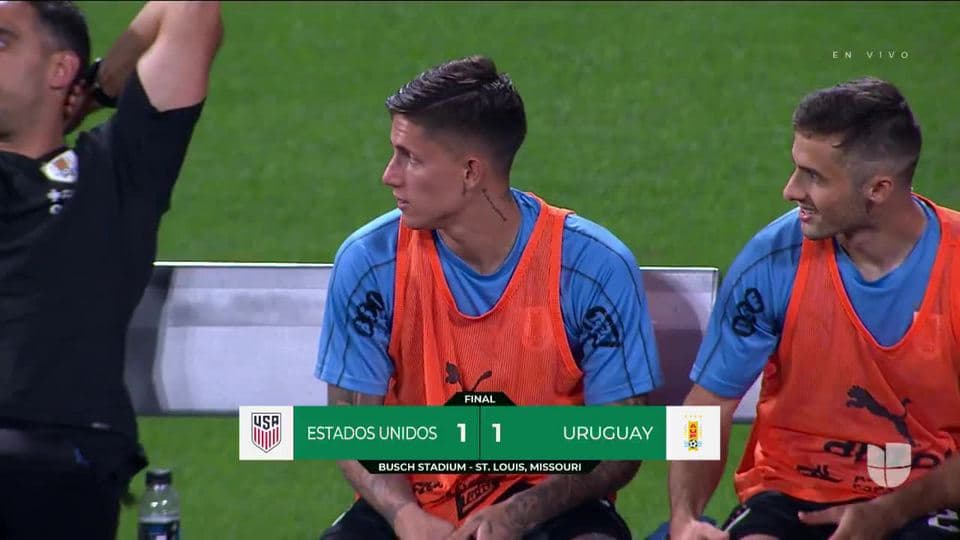 Se acabó el juego. El árbitro dio el silbatazo final.