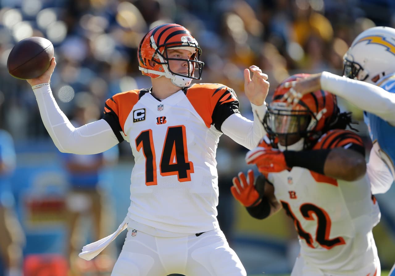 Un año después, campaña 2013, los Bengals ganan la División con marca de 11 – 5, pero tienen que jugar Ronda de Comodines. Reciben a los San Diego Chargers que fueron uno de los 3 equipos de la División Oeste que avanzaron a la postemporada. Pero el resultado no cambió, pierden 27 – 10, sexto fracaso consecutivo en postemporada.