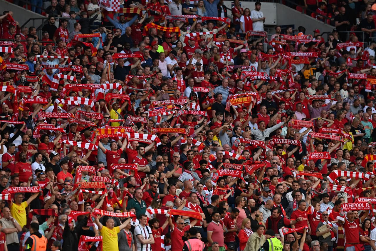 Liverpool derrotó en penales (6-5) al Chelsea tras empatar 0-0 en el tiempo regular para levantar la octava FA Cup de su historia en Wembley.