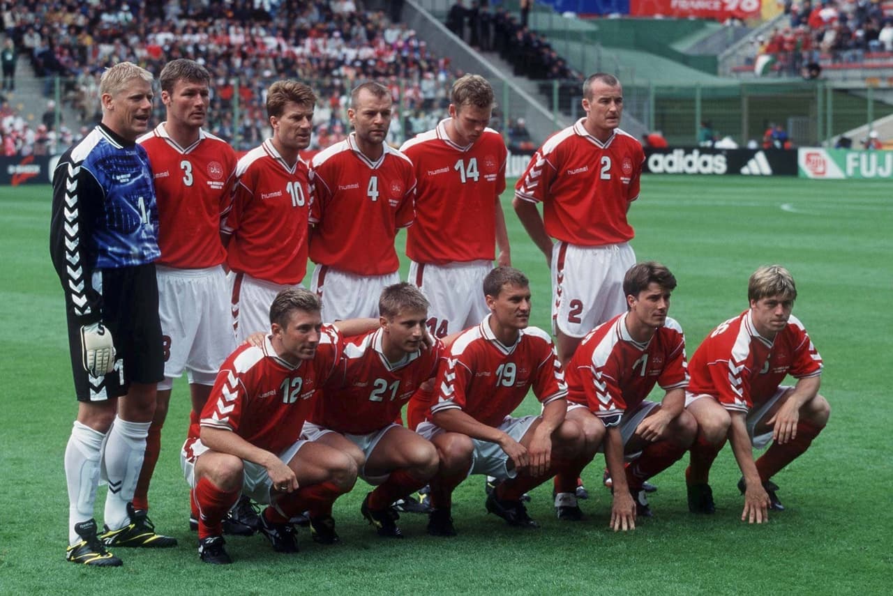 En la década de los 90, el portero era el líder del equipo, donde también estaban los hermanos Laudrup.