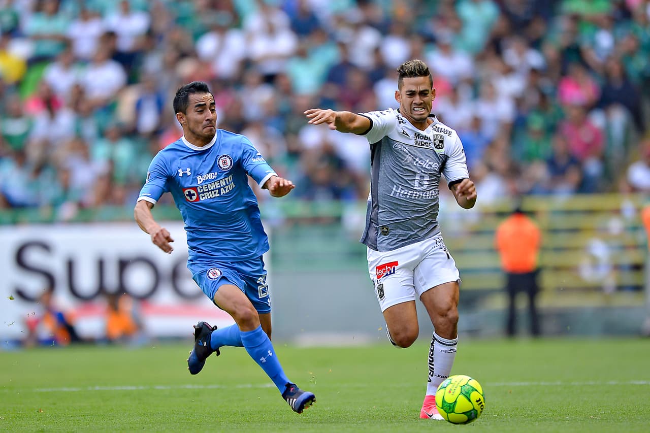 Más allá del orgullo, no había nada relevante en juego. A pesar de esto, ambos equipos lo jugaron con mucha fuerza.