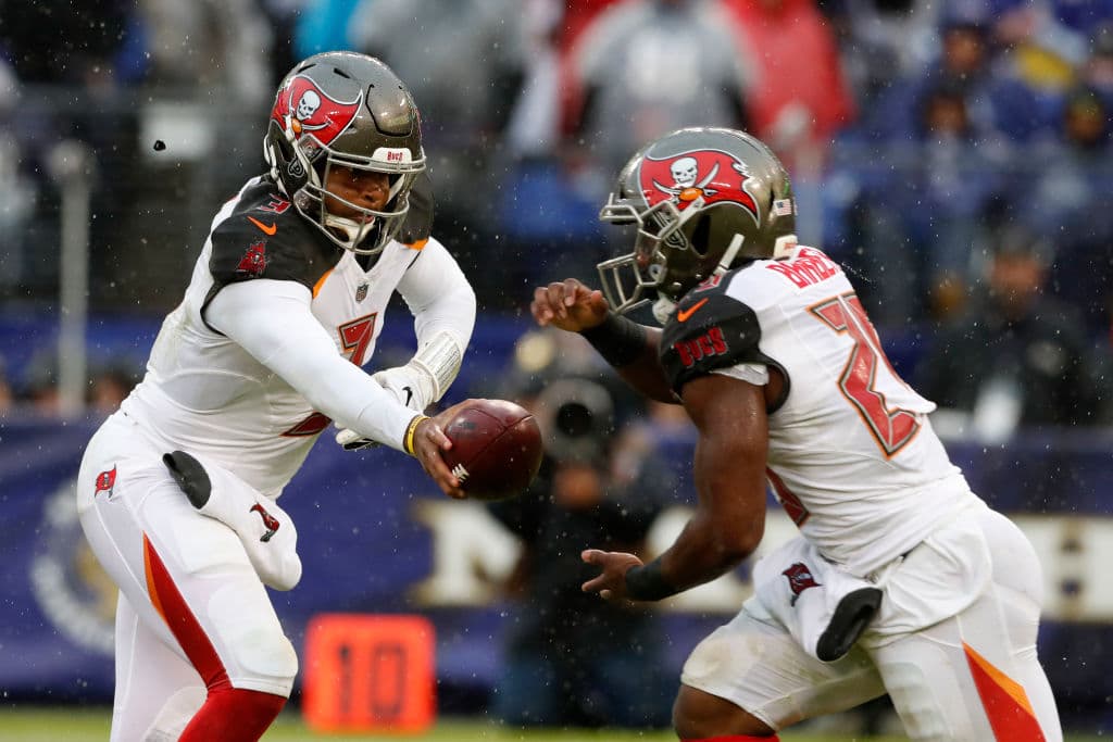 <b>Tampa Bay Buccaneers (5-9)</b>. La temporada empezó para ellos como una gran sorpresa y con sueños, y ha terminado en pesadillas de sudor frío.