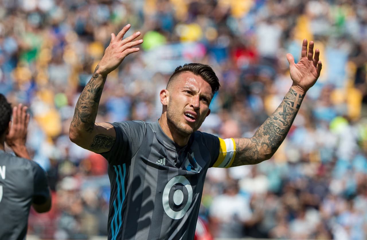 ¡Adiós, capitán! Sorpresivamente Minnesota United transfirió al tico Francisco Calvo a Chicago Fire