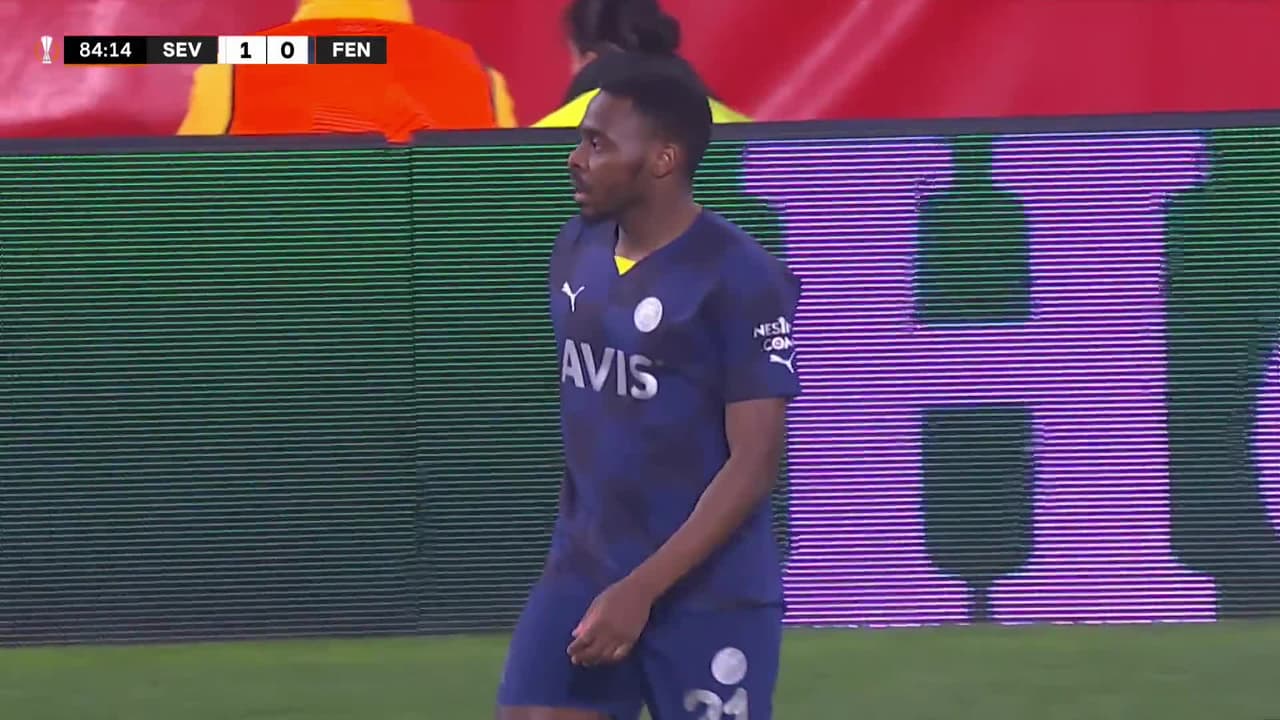 ¡GOL!  anota para Sevilla. Erik Lamela