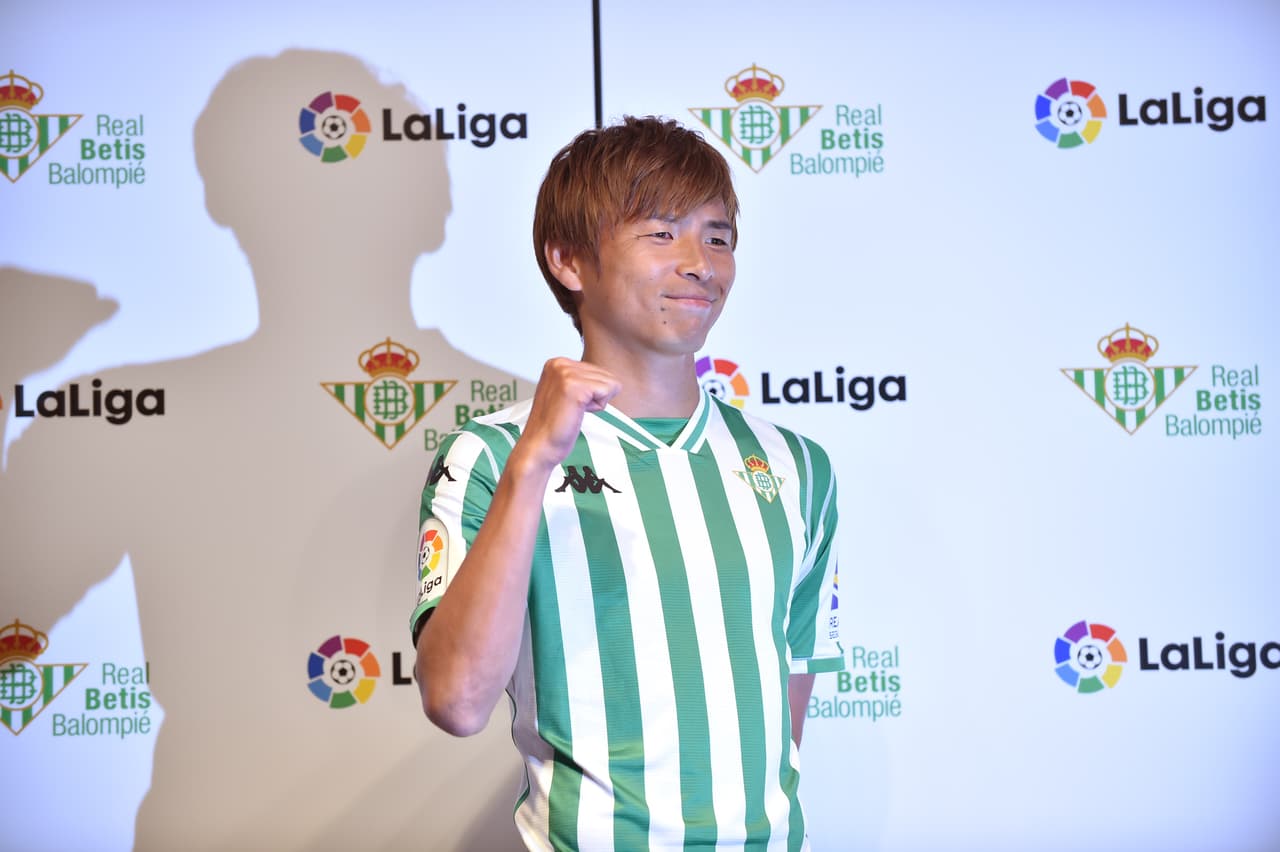 Atacante: Takashi Inui (del S.D. Eibar al Real Betis)