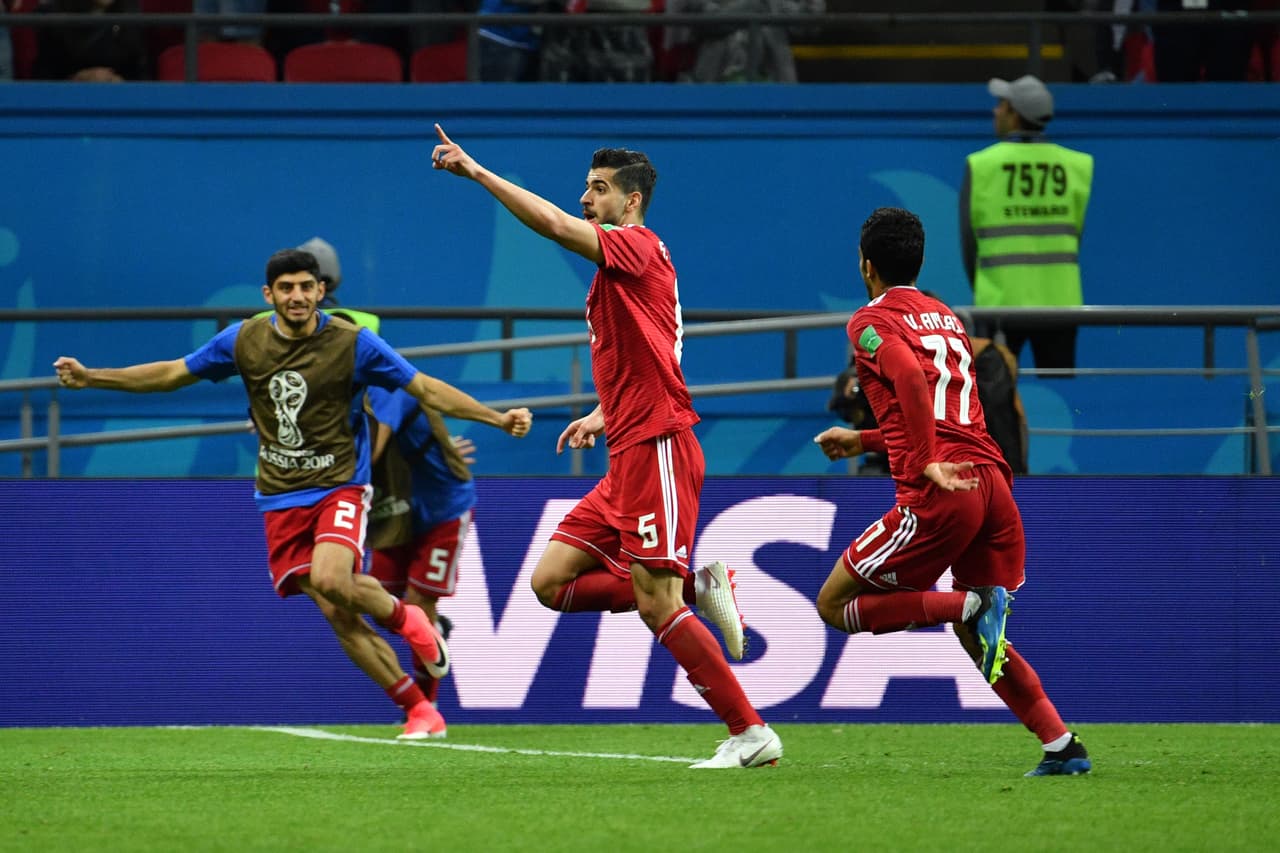Anulación de gol de Irán ante España llevó al hospital a miembro del cuerpo técnico