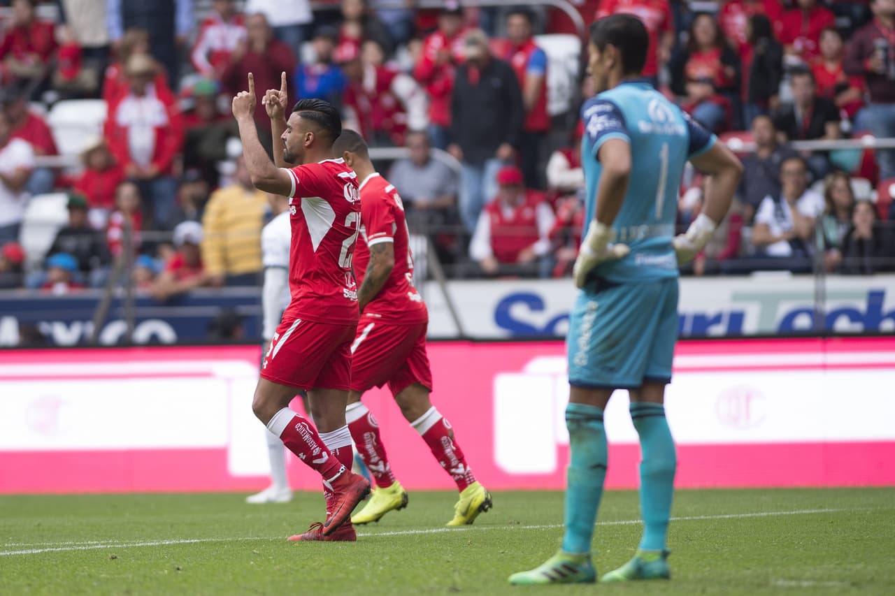 Ese tanto de Canelo al minuto 36 del segundo tiempo fue el impulso anímico para los locales y el golpe letal para los visitantes.