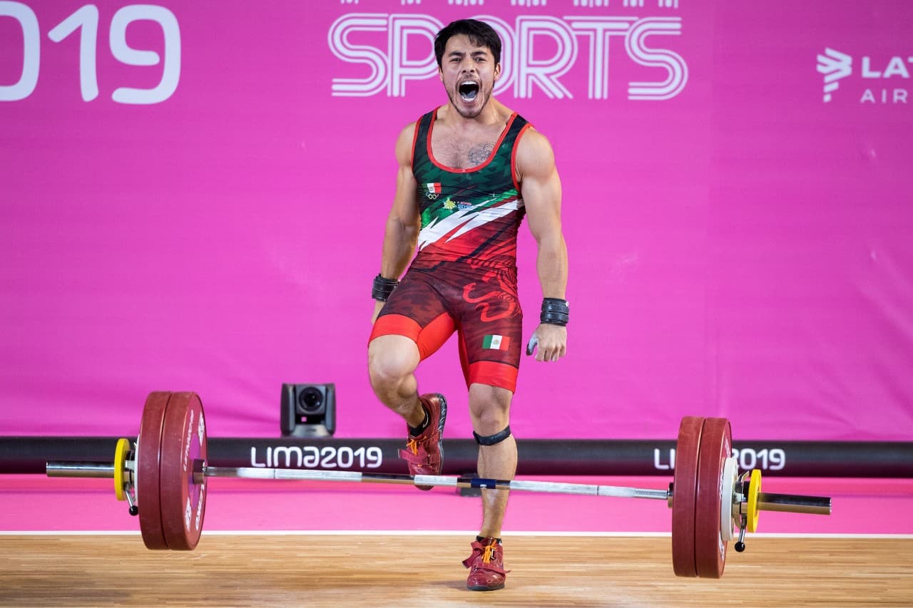 Jonathan Muñoz le dio a México su primer oro de la halterofilia de Lima 2019.