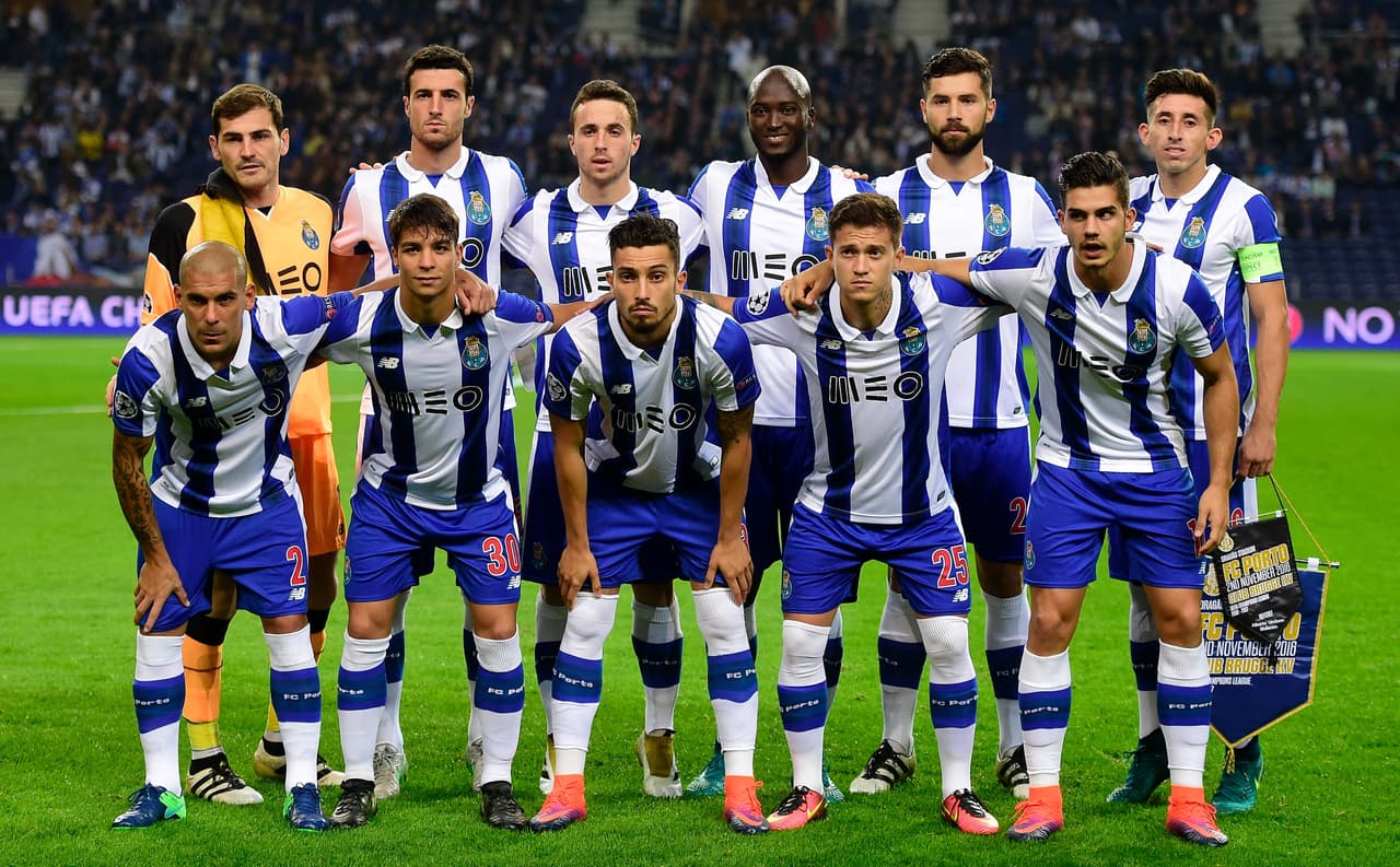Porto tiene tres mexicanos y su segundo lugar en la Liga de Portugal le da pase directo a la Champions League. Sin embargo, cada jugador vive una realidad diferente.