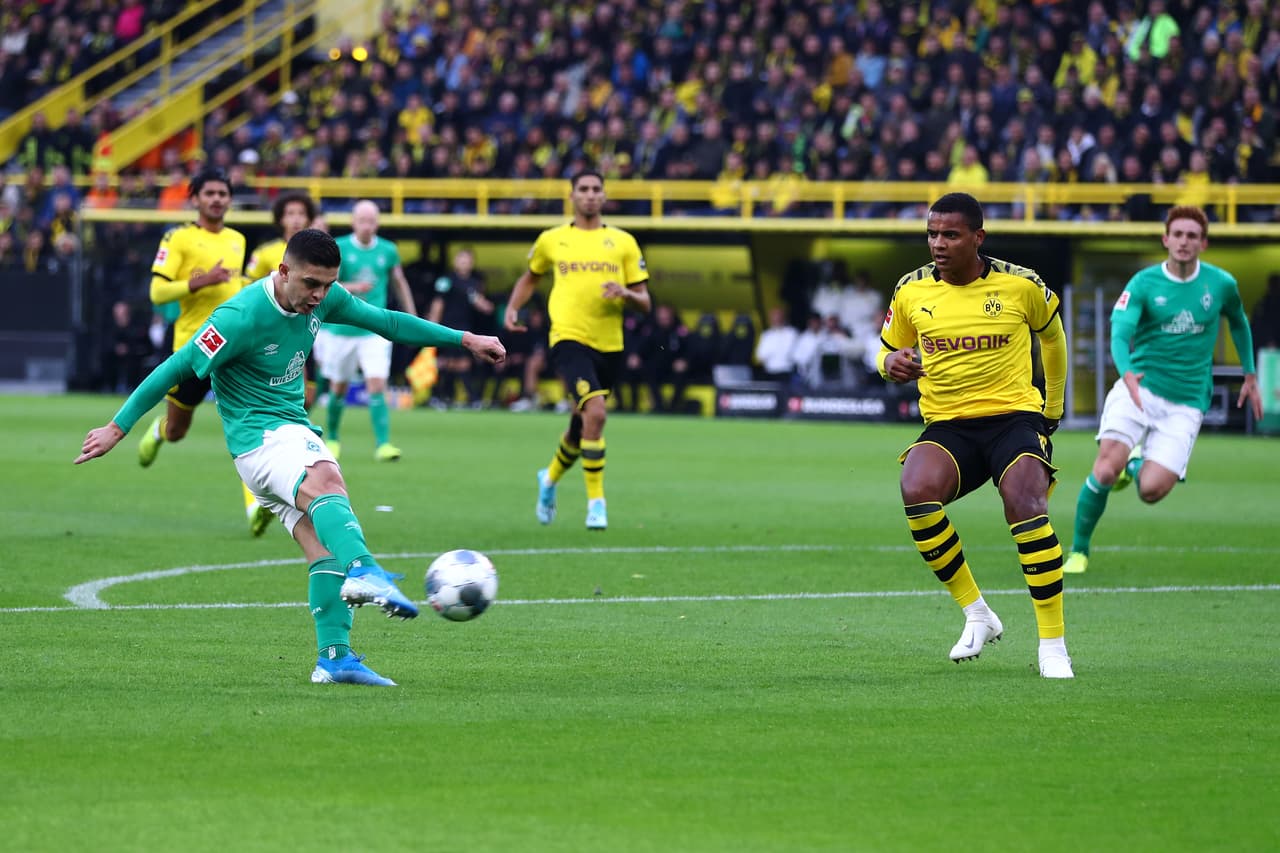 Con goles de Mario G¨otze al minuto 9 y de Marco Reus el Borussia Dotrmund empató en casa con el Werder Bremen.