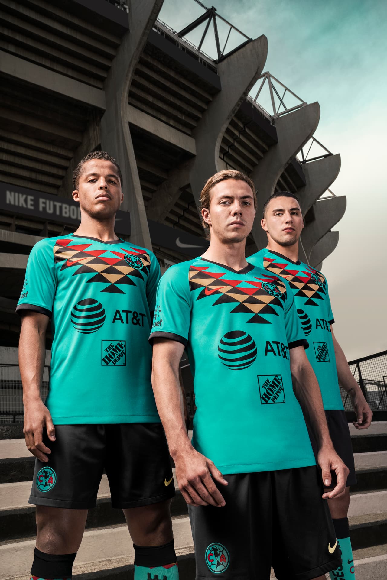 El día de hoy, el América presenta el tercer kit para el Clausura 2020 en un verde aqua.