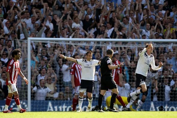 El 'Robot' destacó en un partido más que complicado para los 'Spurs'.