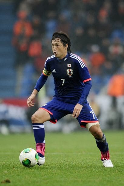 Yasuhito Endo:Los años pasan y el volante ha sabido mantenerse en la selección japonesa con su buen futbol y ante todo con la actitud de líder.Más de ¡Golazo Extra!