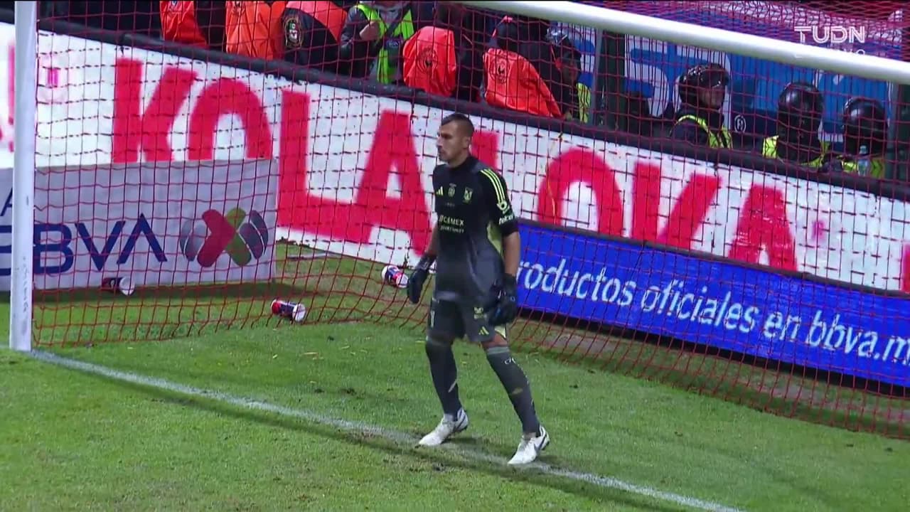 ¡GOL!  anota para Toluca. Alexis Vega